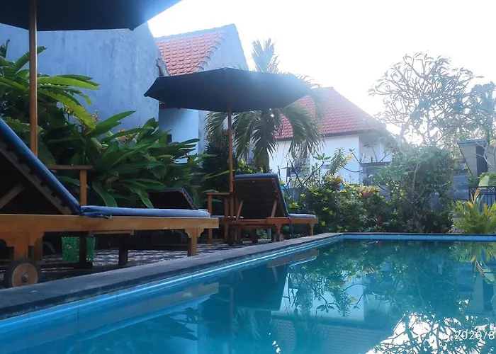 Miko Nusa Penida
